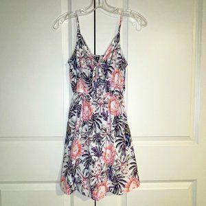 Divided H&M Floral/Tropical Summer Dress (Size 0, White w/ Multicolor Print)